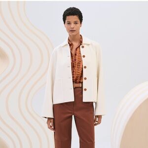 HERMES Cashmere Jacket
Blanc Naturel  European size 34